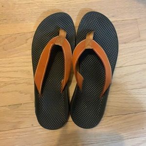 Chaco flip flops - size 10.
